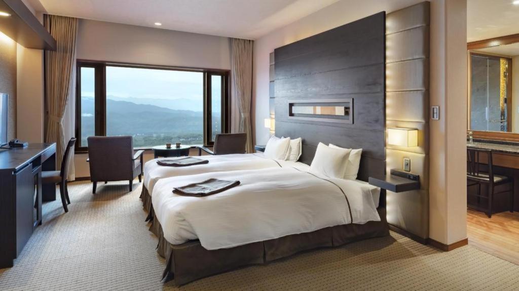 מיוקו Akakura Kanko Hotel מראה חיצוני תמונה
