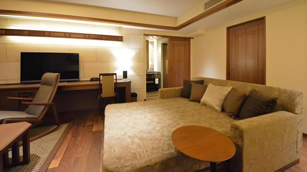 מיוקו Akakura Kanko Hotel מראה חיצוני תמונה